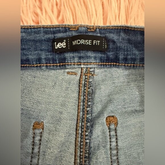 Lee Midrise Fit Denim Pants - Picture 6 of 13